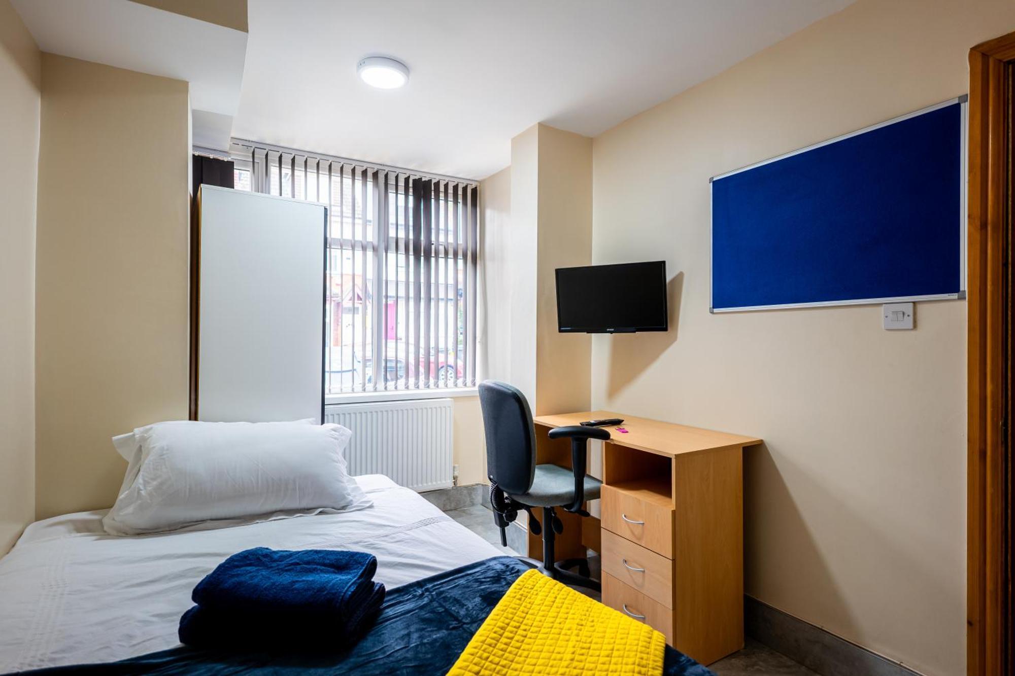 Private Rooms With Private Bathrooms In Selly Oak Birmingham Exterior photo